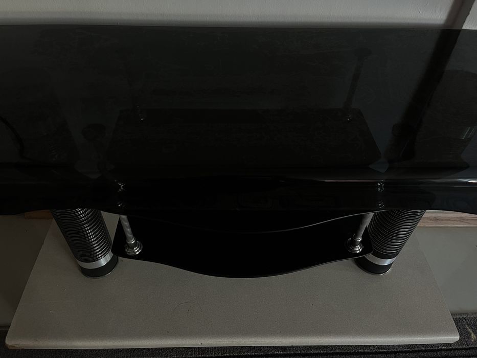 Подставка для телевизора