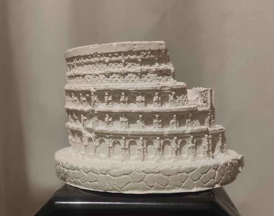 Продается Скульптура Колизея