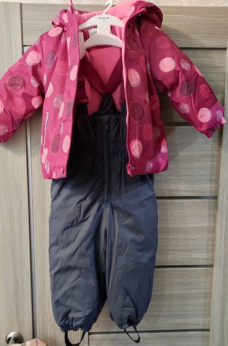 Зимний комбез продам 92см