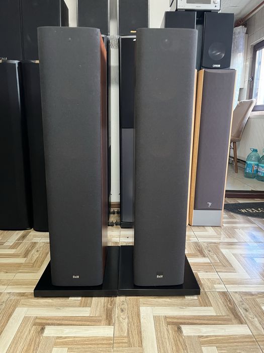 Boxe Top Bowers & Wilkins 684