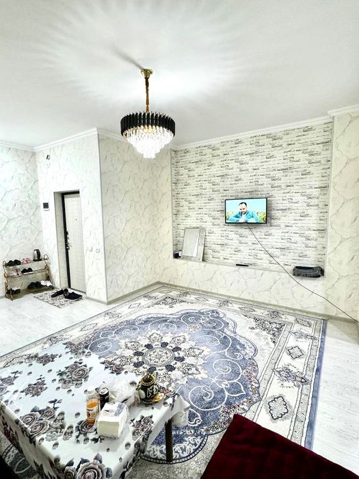 Продается евроремонт квартира Новостройке 2 ком на 4 этаже  58м2