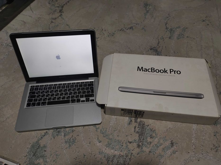 мак бук 13-inch.