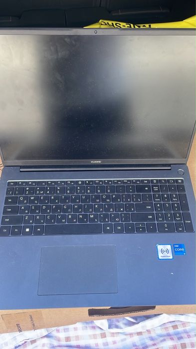 Huawei MateBook D 16