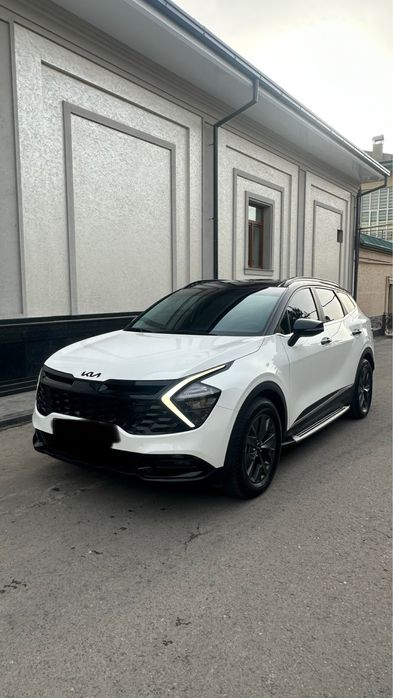 Kia sportage sotiladi