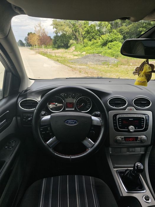 FORD Focus 2008 — imagine 5