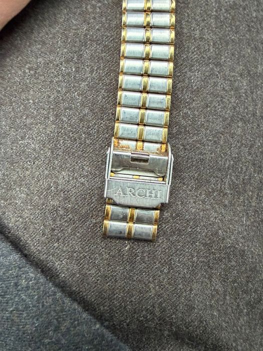 Часы Archi мцжские позолоченные