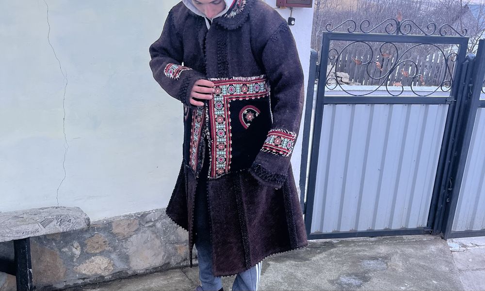 Vand suman vechi traditional restaurat