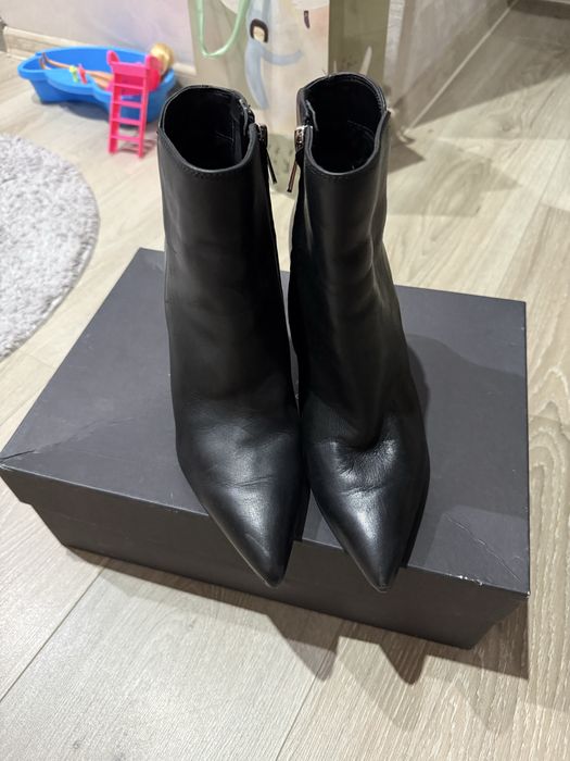 Боти естествена кожа