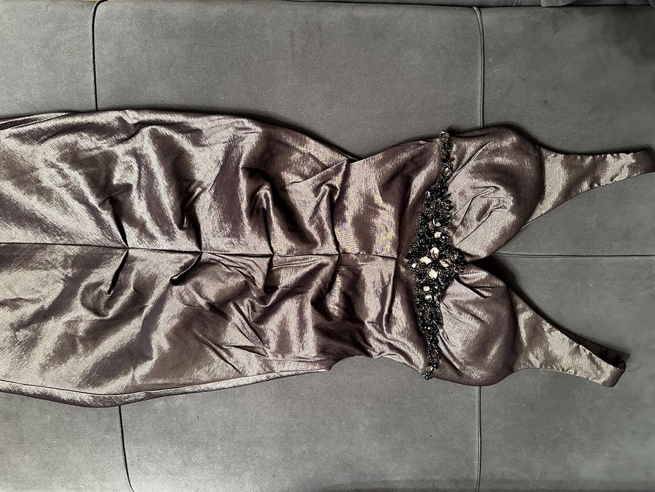 Продам платье BEBE