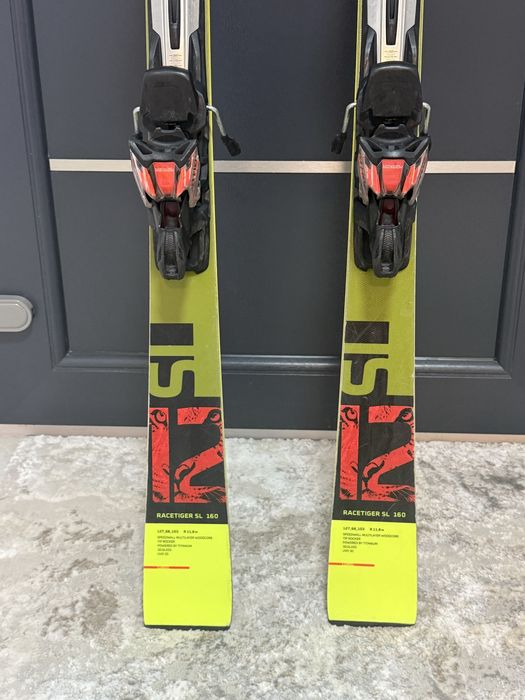 Vand Schiuri Volkl 1.60