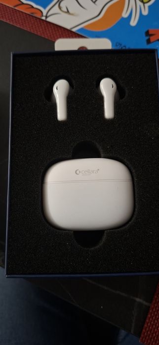 Vând casti Bluetooth cellara soundspace