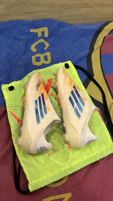 Футболни обувки Adidas f50 44 номер