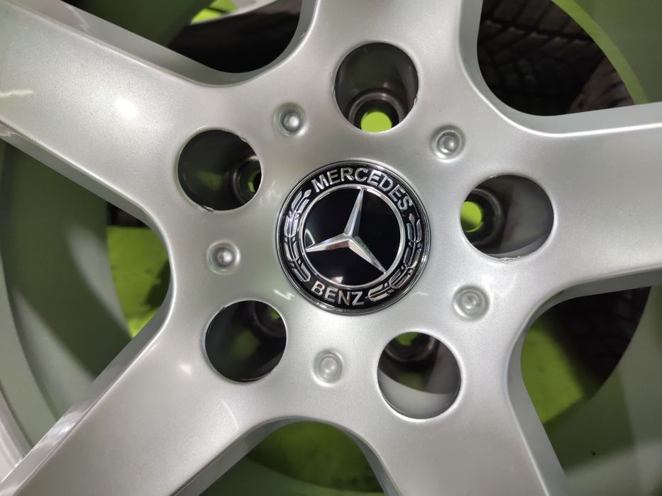 18 5x112 Mercedes E Class W213 зимен комплект джанти с гуми 5х112 Мерцедес 245/45/18 Goodyear