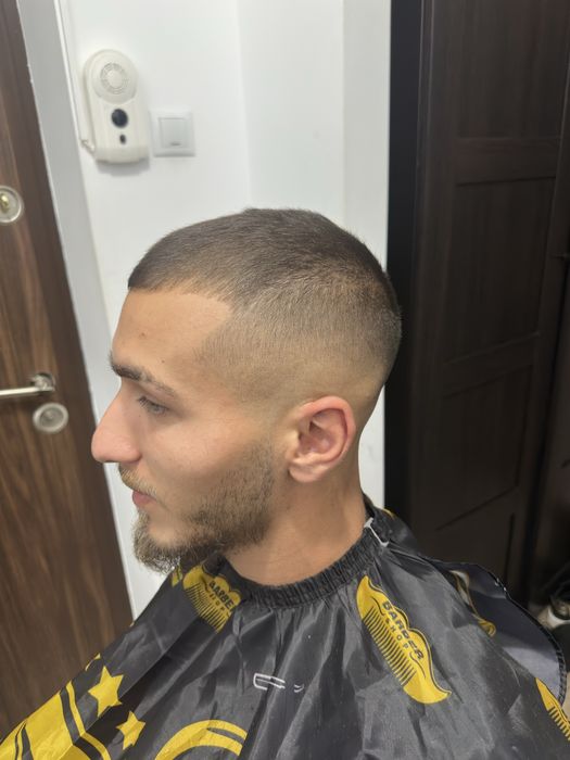 Servicii de frizerie la domiciliu