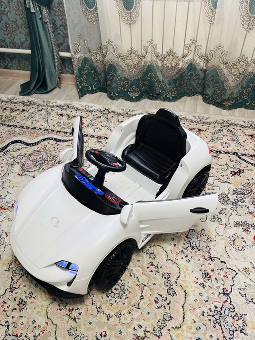 Машинка для детей