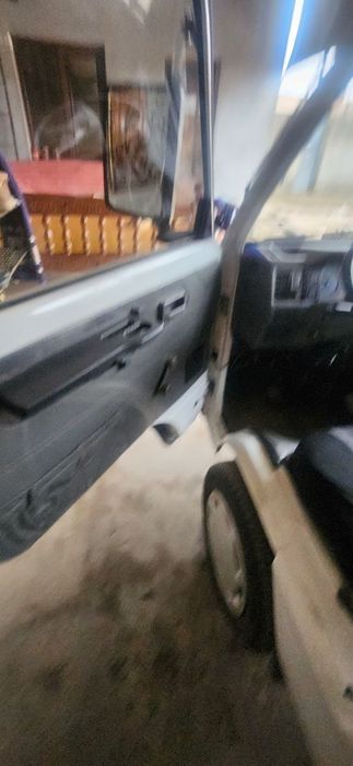 Damas  srochna sotiladi