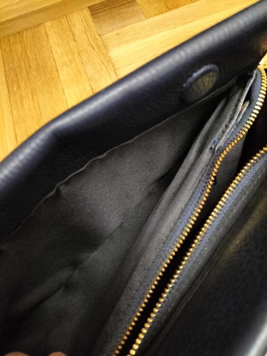 Poșetă din piele naturală