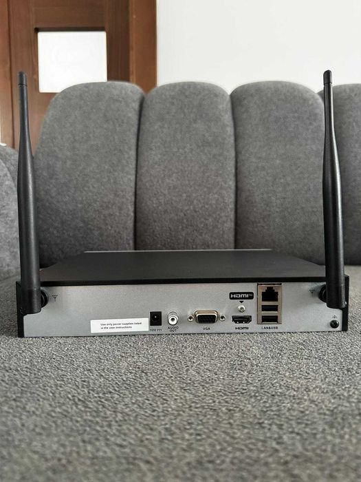 NVR Wireless Hikvision DS-7108NI-K1/W/M(C)