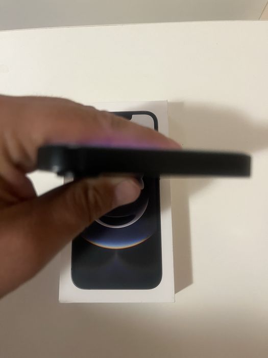 Iphone 16e 128GB 100% bat