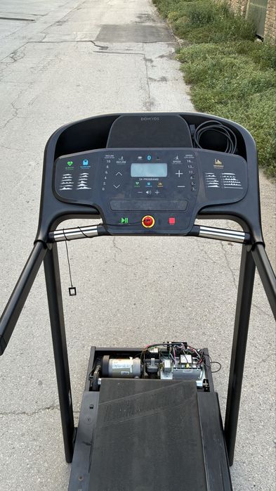 Бягаща пътека DOMYOS T540