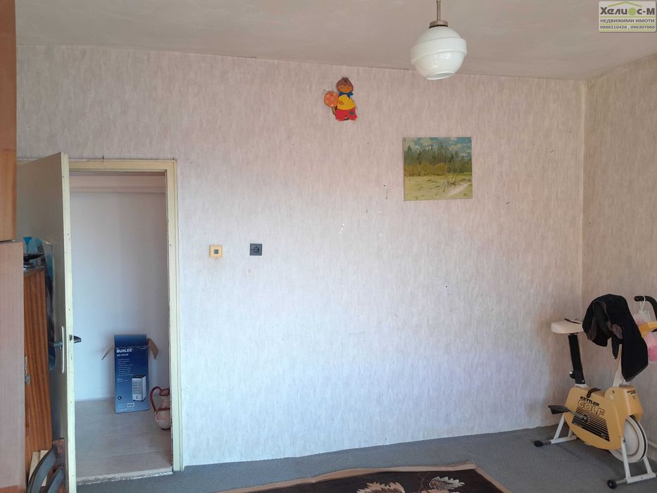 Етаж от къща с двор, гараж и лятна кухня, гр.Монтана