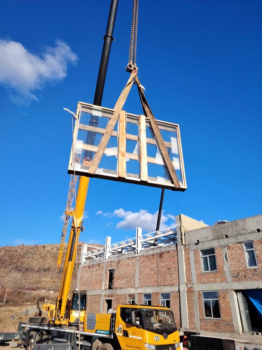 Алюминиевые двери, окна витражи