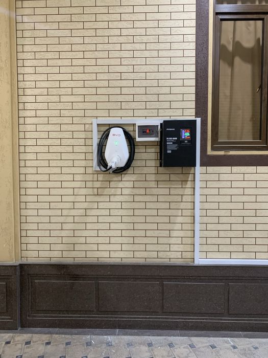 установка зарядные устройства на электромобилей услуга от 500,000