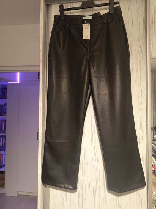 Pantaloni piele ecologica