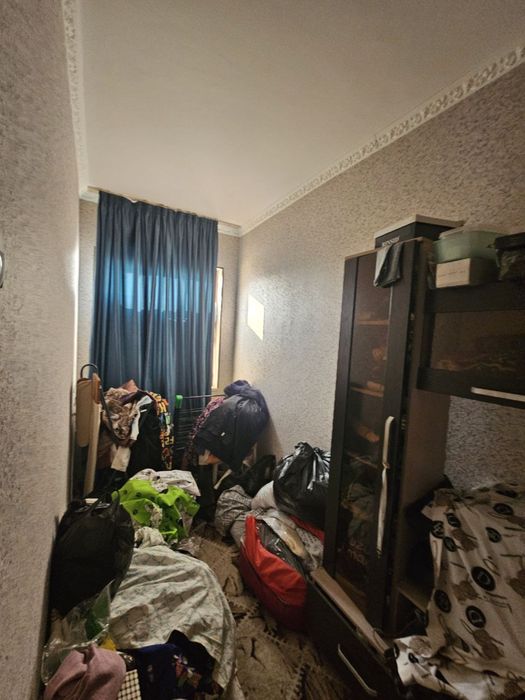 Срочно продается 1-х комн квартира в Сергели Строител, 1/9/9