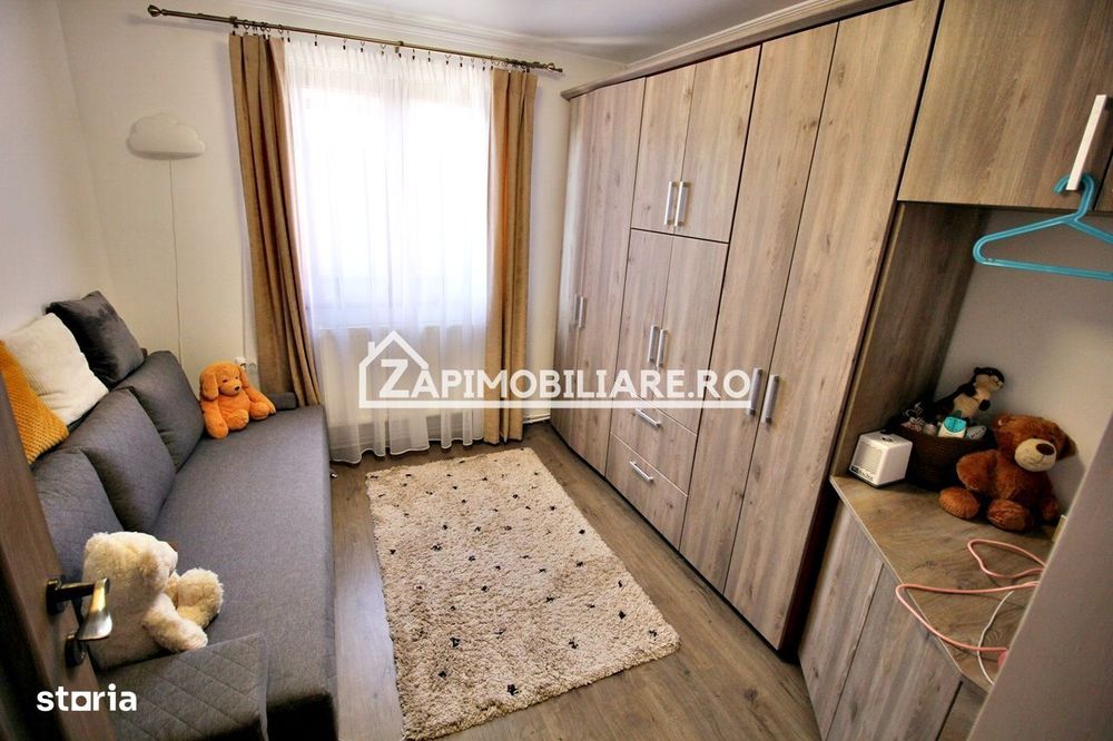 Casa 6 camere, 150mp.utili,527mp teren, zona semicentral