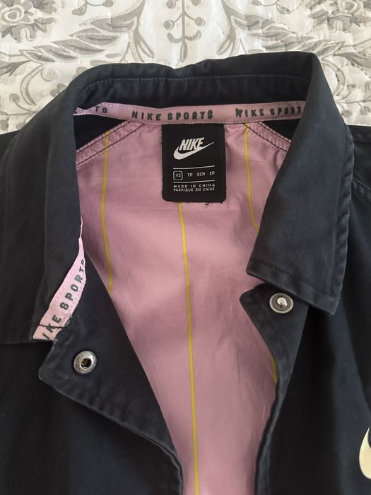 Черна парка/яке Nike