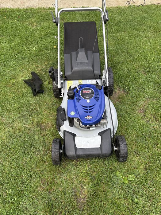 Masina tuns iarba LuxTools, 53 cm, Briggs&Stratton 3,2 cp, autopropulsie