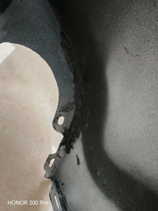 Хундай саната бампер после реставрации состояние хорошее  белого цвета