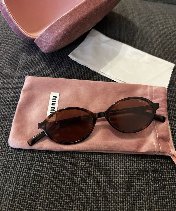 Слънчеви очила Miu Miu