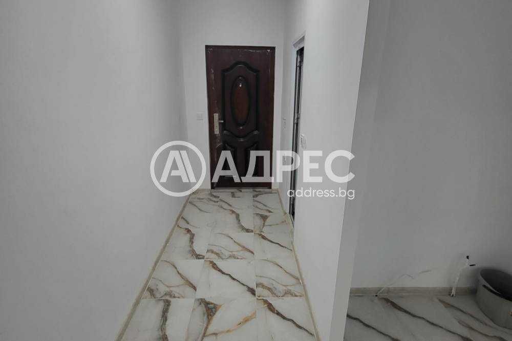 Продава се Двустаен апартамент в Разград, Абритус - 64 кв.м за 1195 €/кв.м - Снимка #2