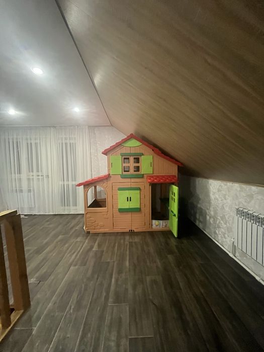 Продам домик десткий