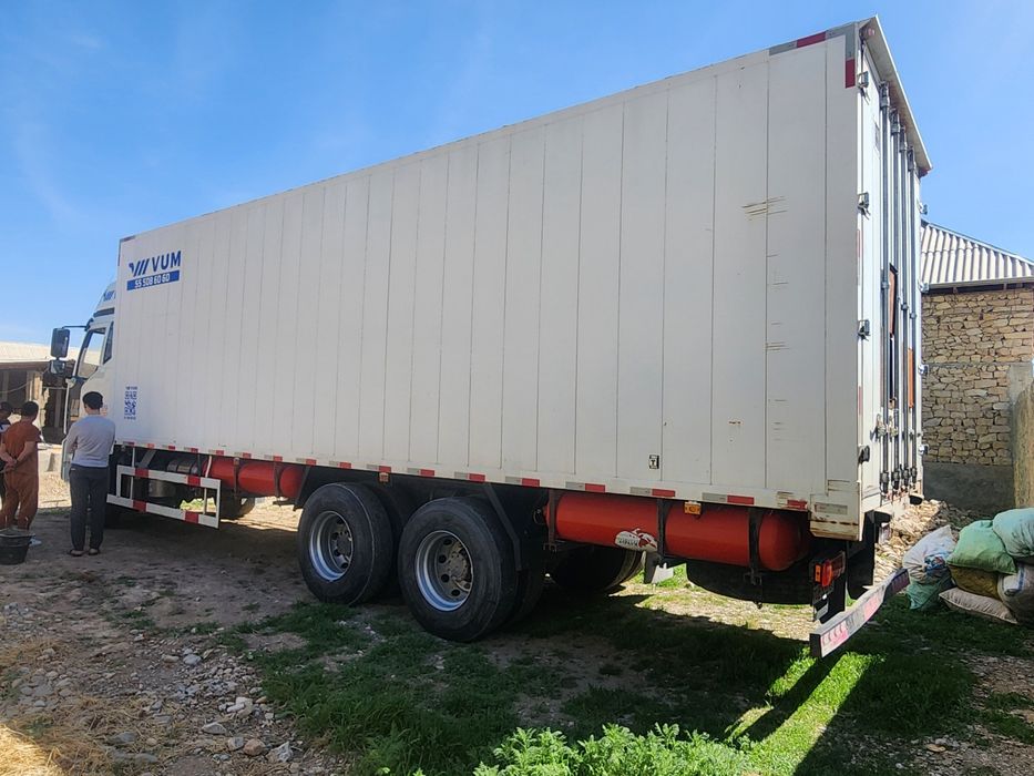 FAW 2023 yil yuk moshina sotiladi