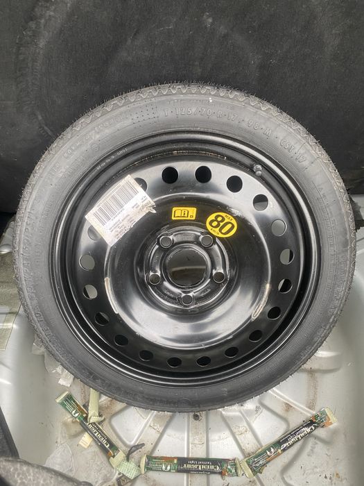 Резервна гума тип патерица Opel Insignia 2011