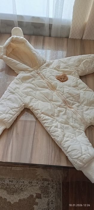 Вещи на девочку от 6 мес