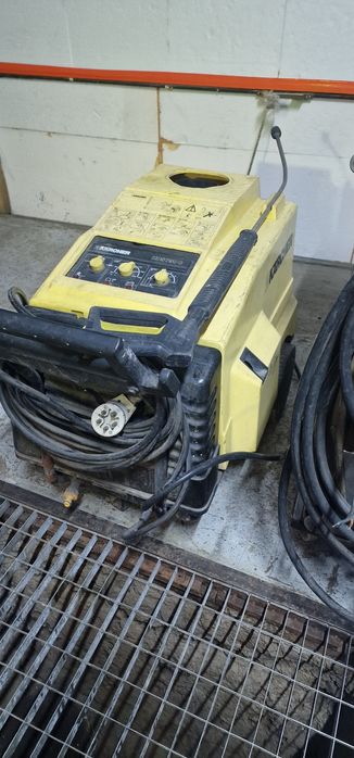 Karcher hds 380v profesional cu apa calda