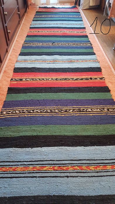 Неизползвани ръчно тъкани черги