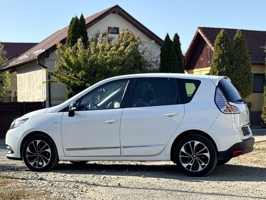 Renault Scenic Bose Facelift 1.5dci 110cp Manual - Full Option - Impecabil