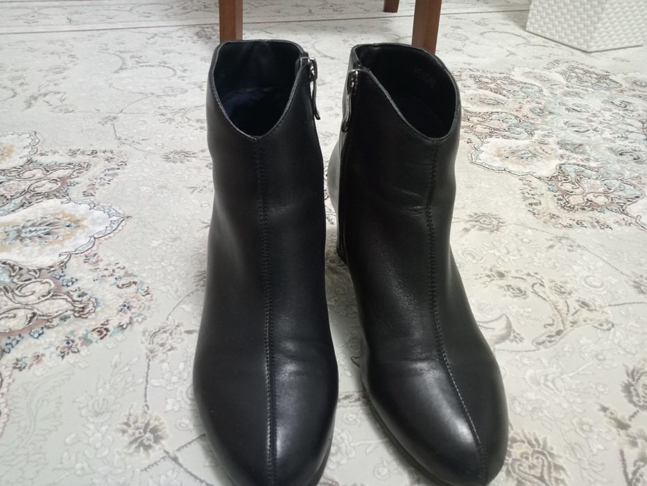 Продам отличные полусапожки