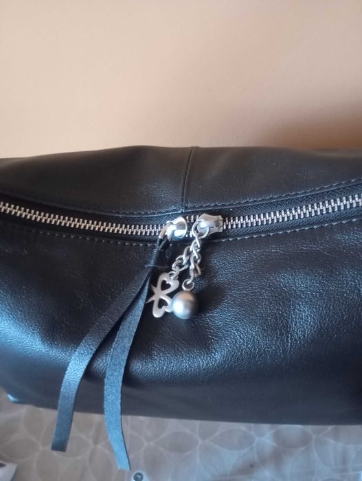 Дамска чанта. Естествена кожа.