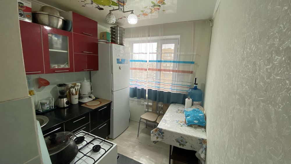 3 бөлмелі пәтер жалға беріледі.