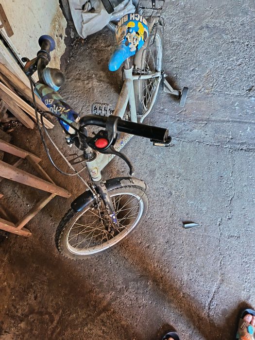 Vând bicicleta copii