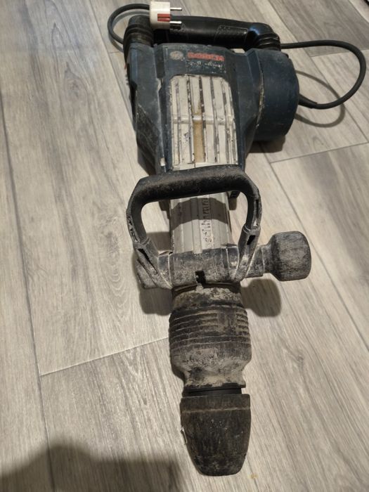 Bosch 11 vc.отбойный молоток.