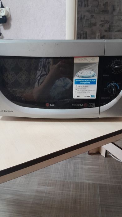 Продам микровалновку