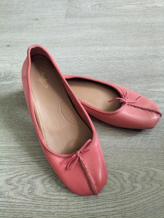 Балетки Clarks продам