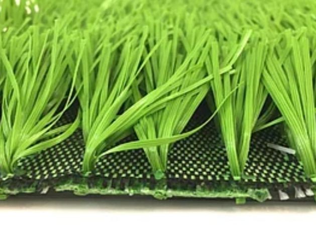 Газон искусственный в наличии  футбольн